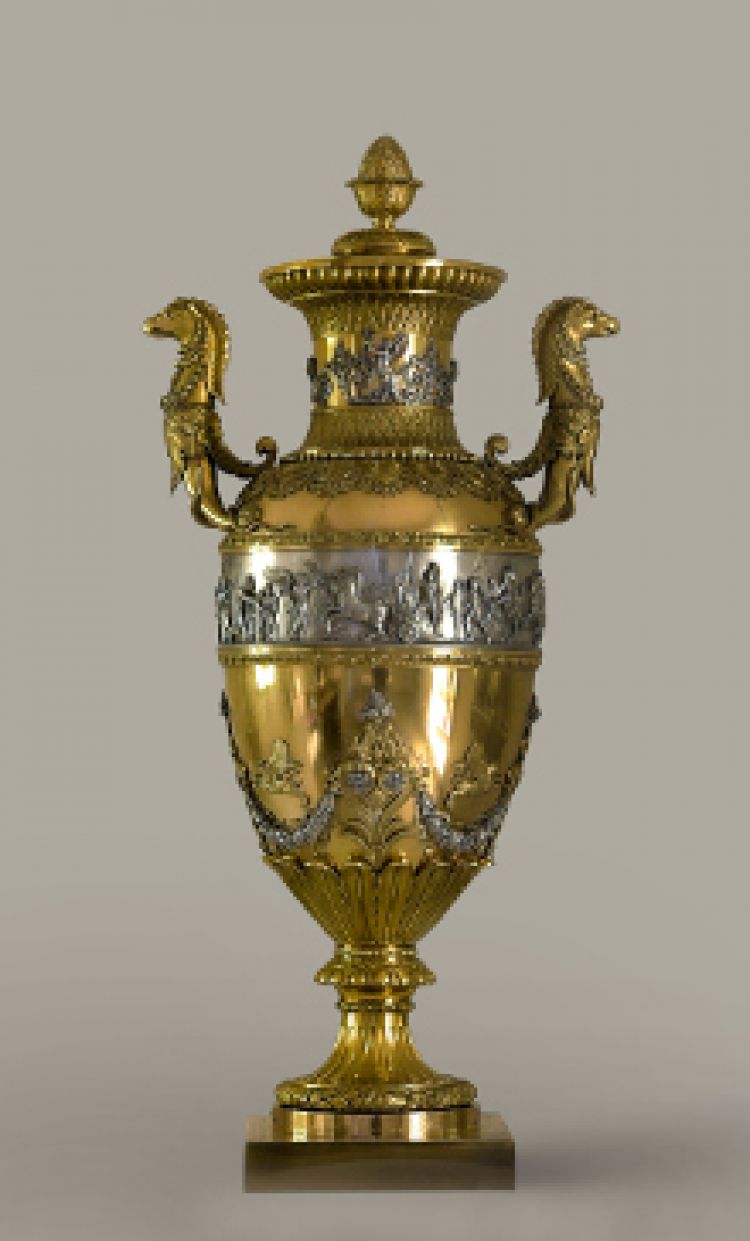 Vase, Jacques Frédéric Kirstein, 1825, Photo : Mathieu Bertola – Musées de la Ville de Strasbourg