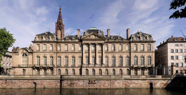 Façade sur Ill du palais Rohan, Photo : Mathieu Bertola – Musées de la Ville de Strasbourg