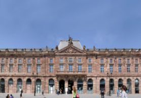 Vue extérieure du bâtiment depuis la place Kléber, Photo : Mathieu Bertola – Musées de la Ville de Strasbourg